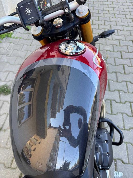 Motocicleta Triumph Speed 400