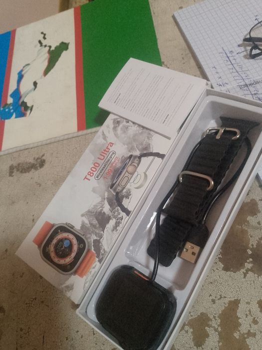 Hamma narsasi ishlaydi blutuzga ulangan holda musiqa eshitsa bòladi