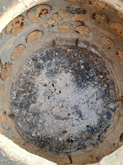 Тандир загатовка столи билан сотилади