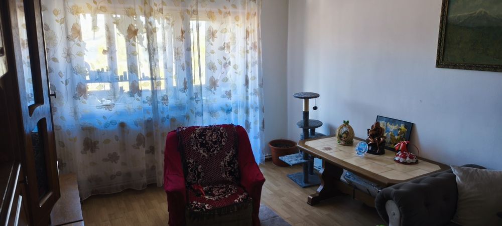 Apartament de vanzare cu 3 camere