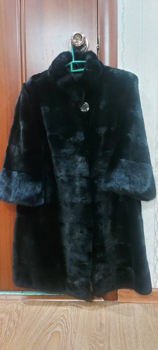 продам шубу норковую