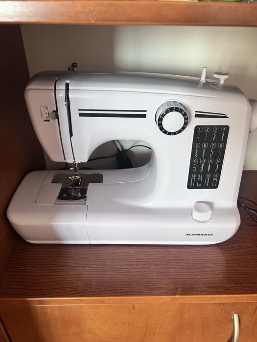 Продам новую швейную машину