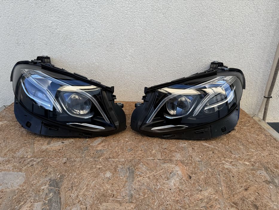 SET Far stanga dreapta Mercedes E Class Full LED MultiBeam Originale