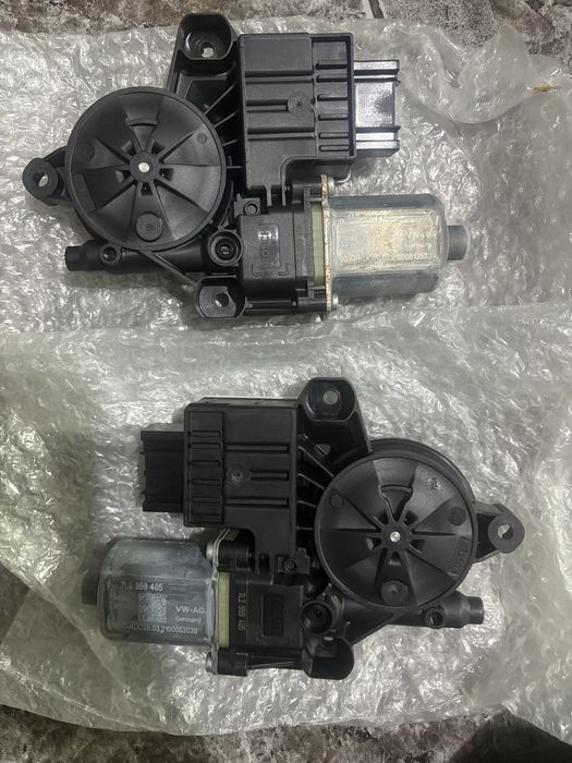 Моторче за стъклоповдигач VW Transporter T6