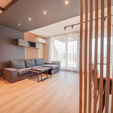 Даваме под наем тристаен апартамент в зона б-19