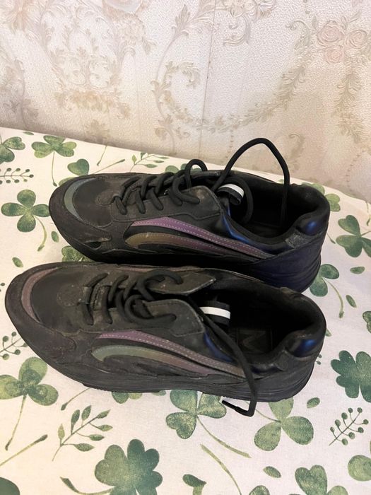 Кожаные ботинки и кросовки