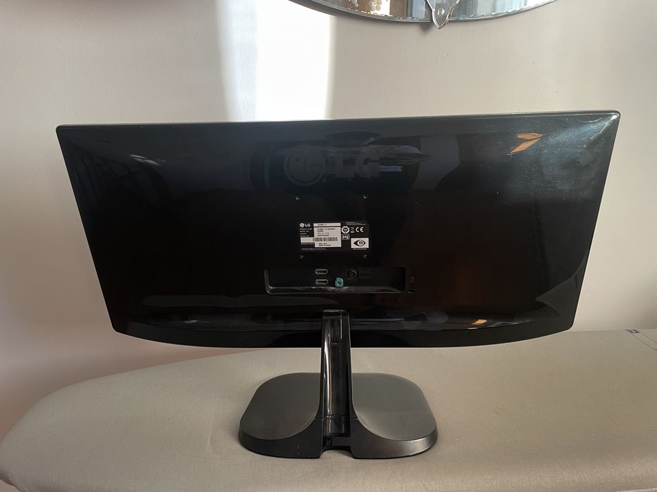 Monitor LG 27” QHD