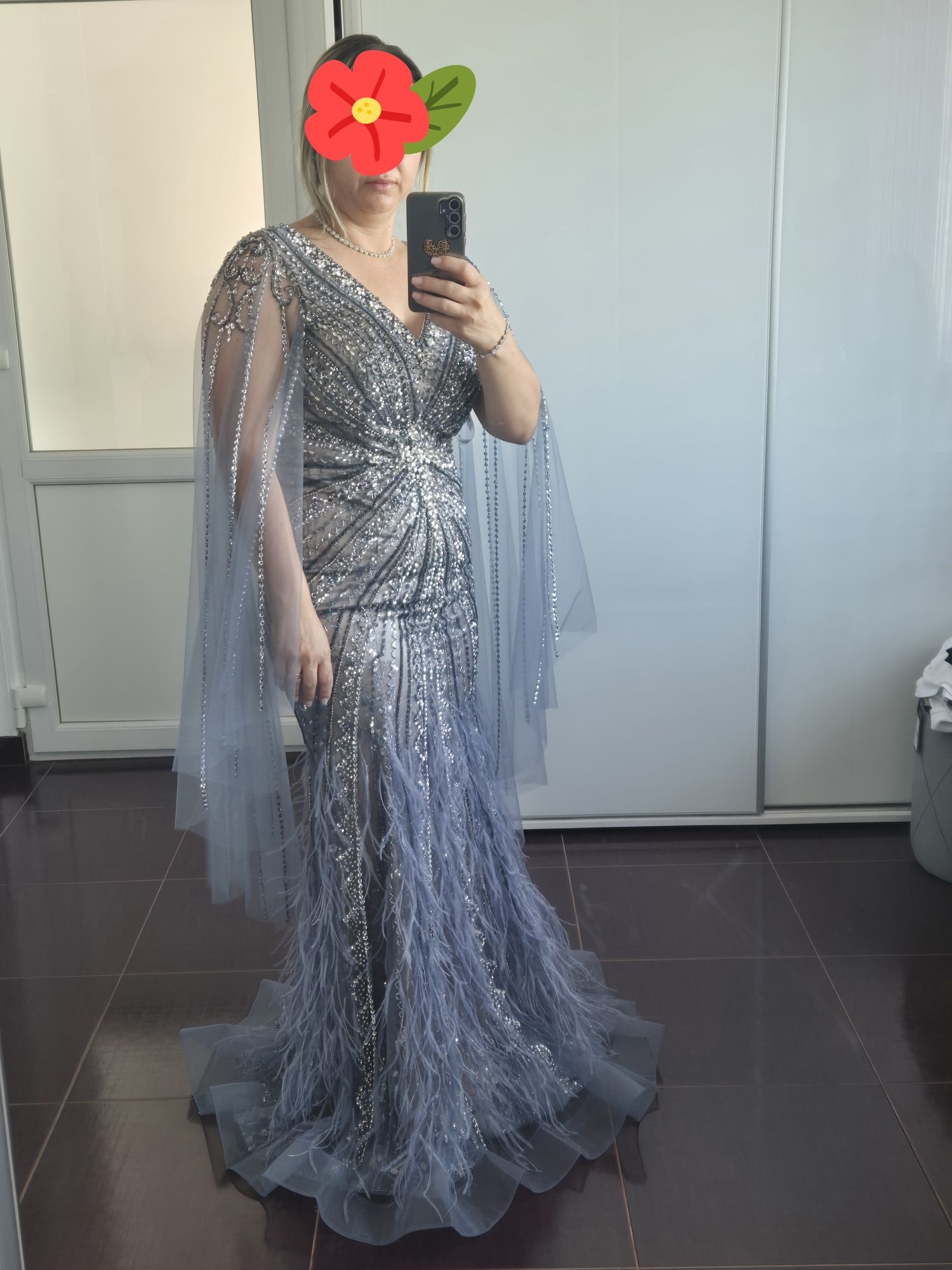 Rochie de nasa .