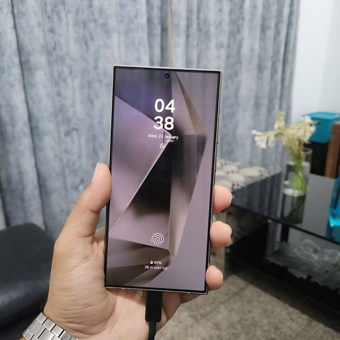 Samsung S24 Ultra 256gb Titanium Grey