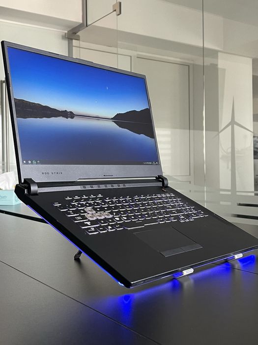 Laptop Gaming ASUS ROG – 17” – i7 / 24GB RAM / SSD + HDD / GTX 1660Ti