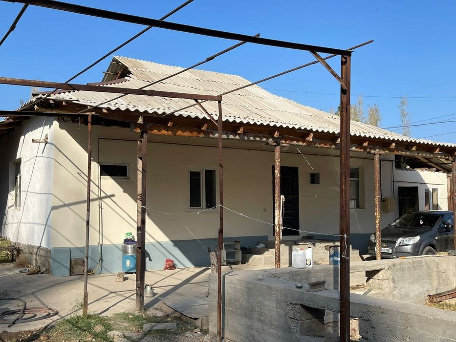 Уй сотилади 13 соток