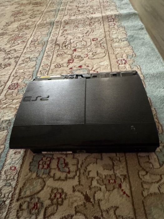 Ps3 super slim ..