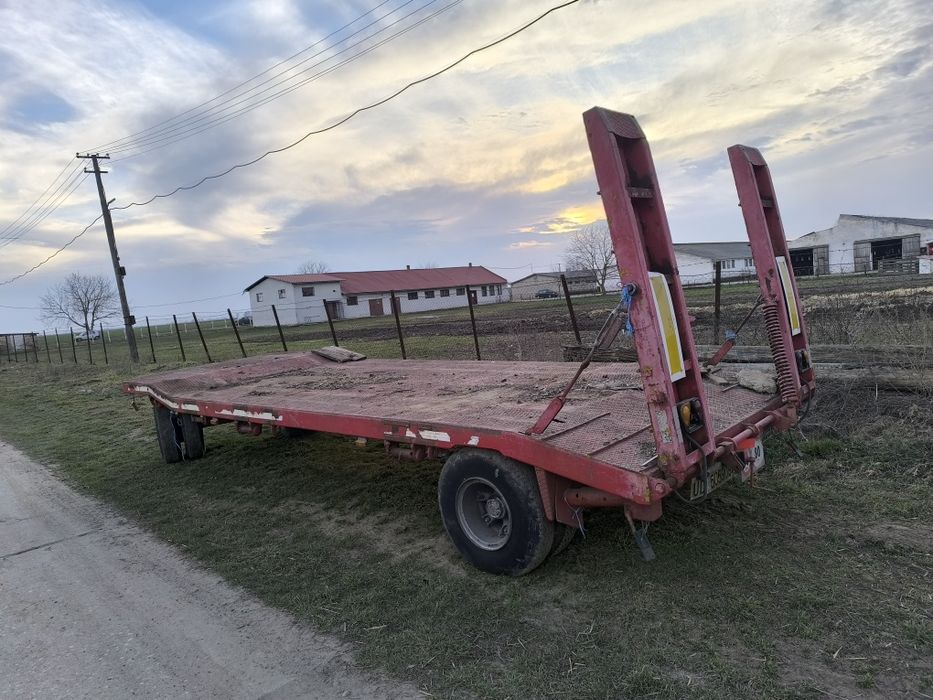 Trailer utilaje mare