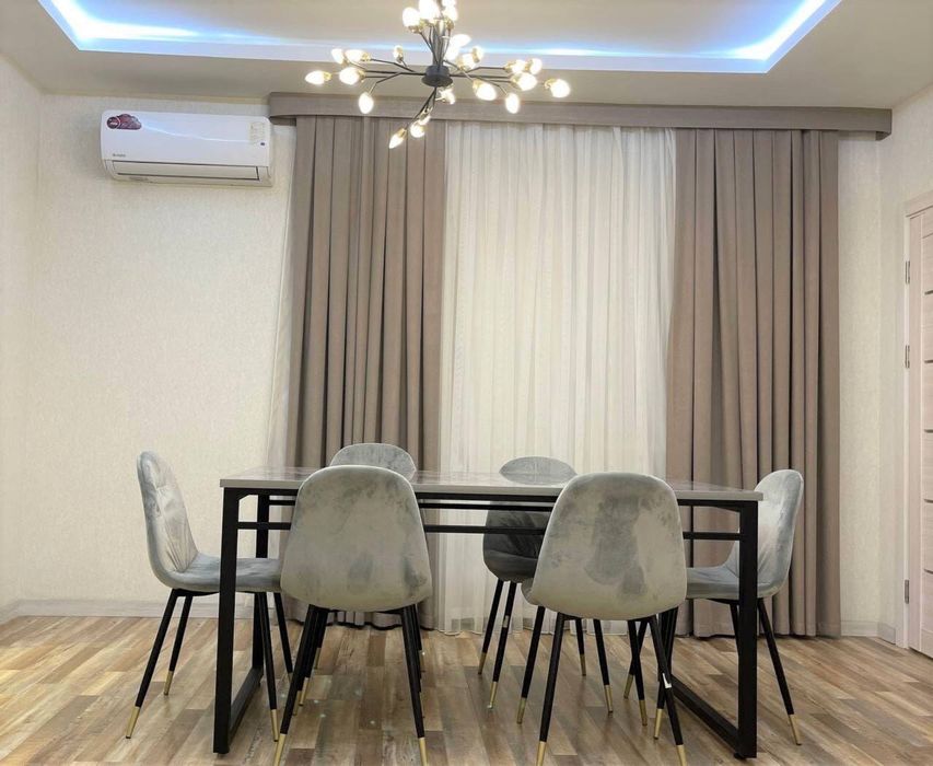 Мирабадский район , госпитальный! Срочно сдается квартира!