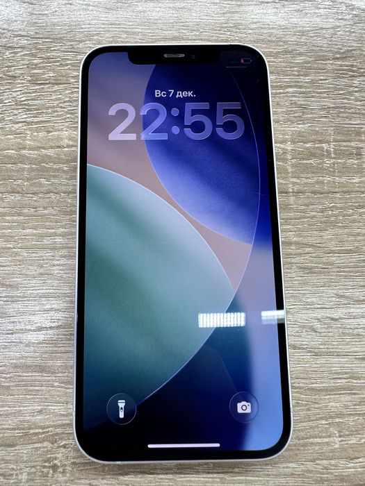 Продам айфон 12