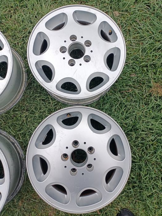 Jante aliaj 15" Mercedes w124, w201 in stare foarte buna