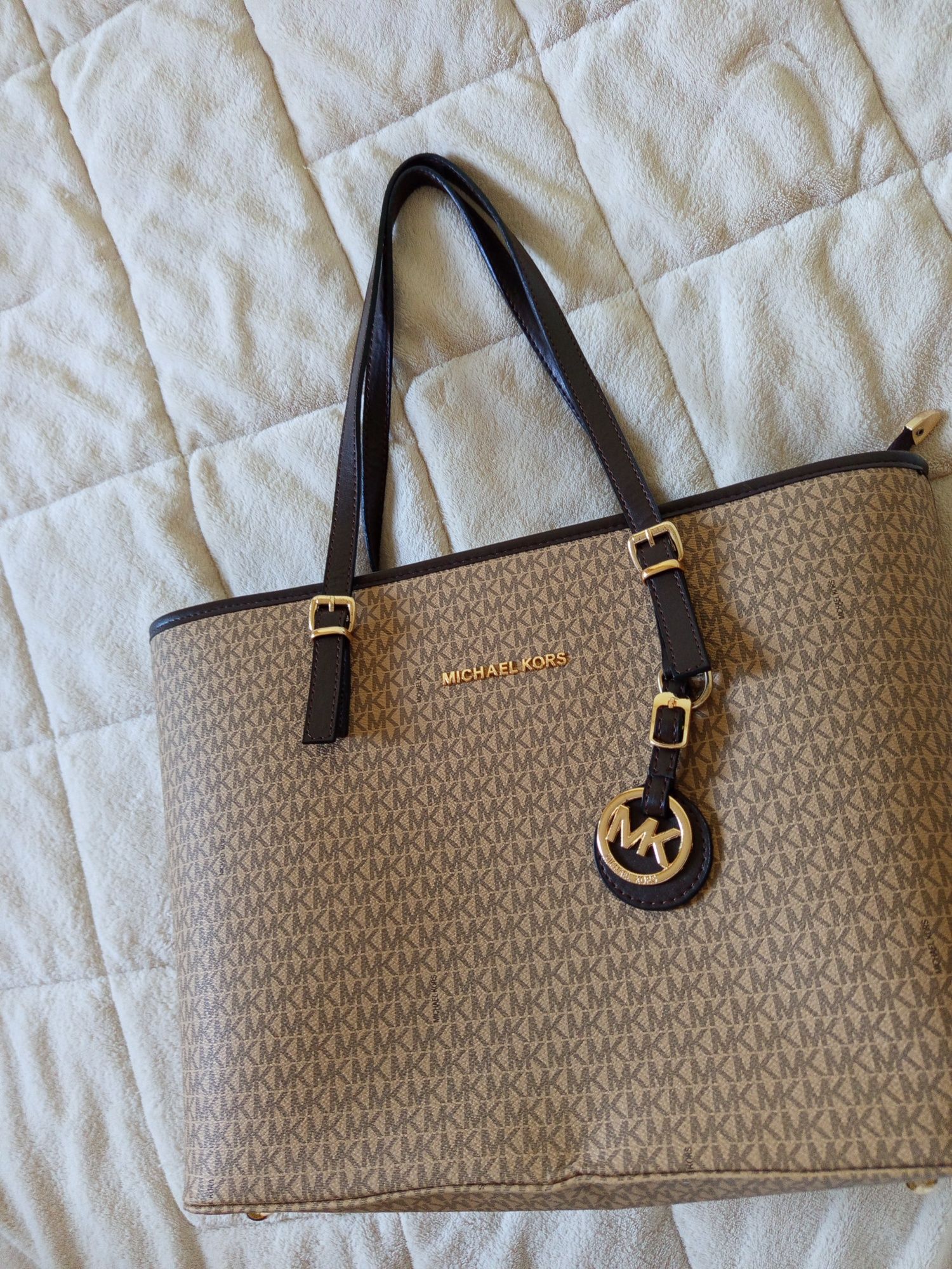 Чанта дамска Michael kors