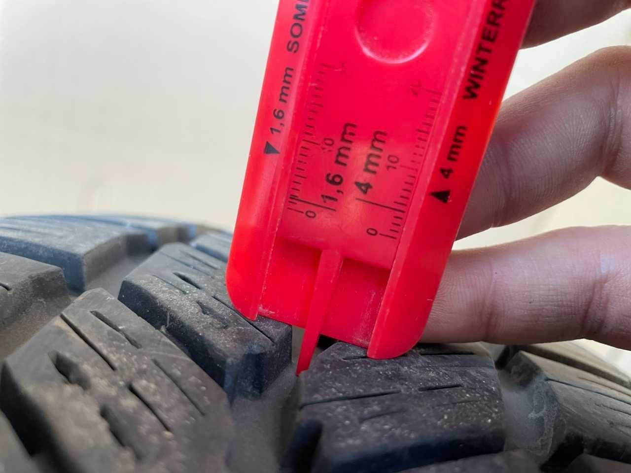 2бр Michelin 215/65/15C | 9.5mm