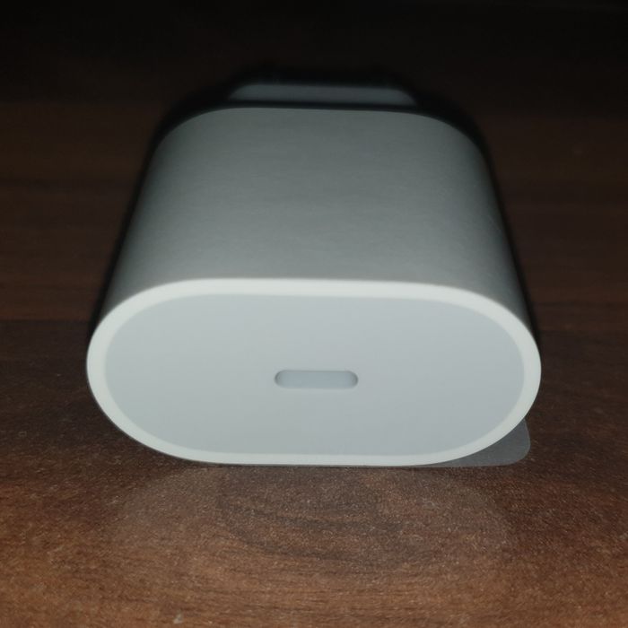 Incarcator fast charge original Apple 20W USB C iPhone X 11 12 13 iPad