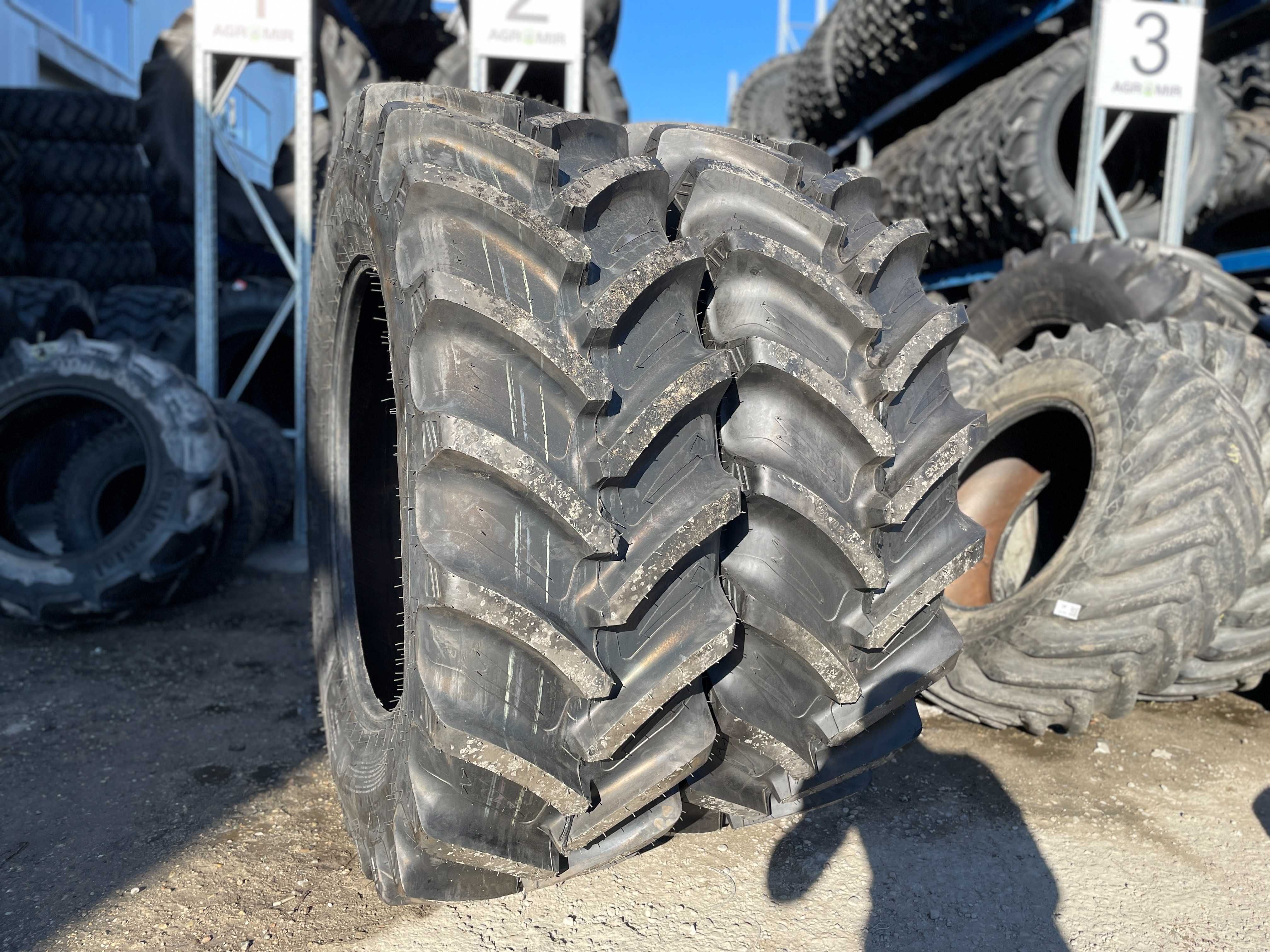 Anvelope de tractor spate 520/70R38 MRL garantie Cauciucuri noi