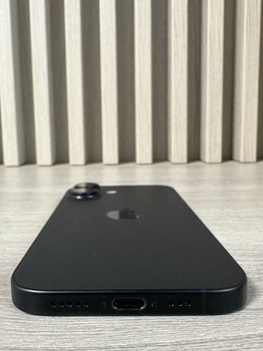 iPhone 16,Baterie 100%,exact ca NOU,Neverlocked,128GB,Black,GARANTIE!