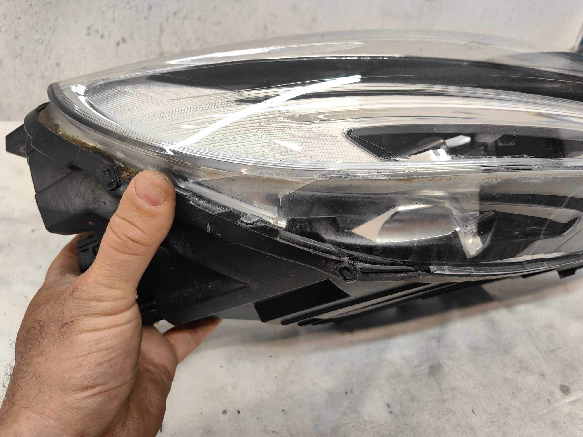Оригинален фар Волво В40  Volvo V40  Full Led