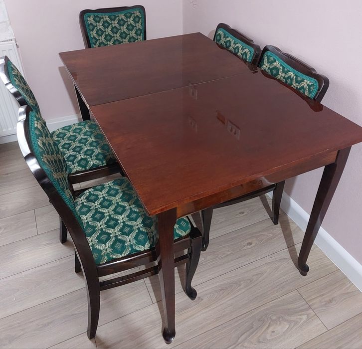 Set mobilier sufragerie