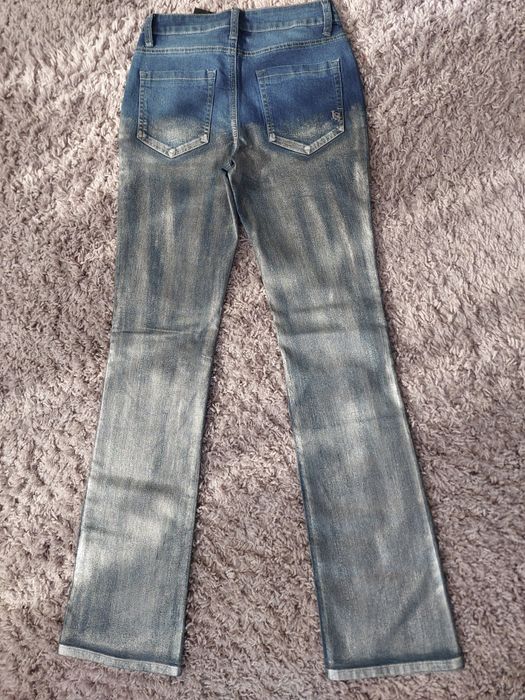 Vand haine pentru fete