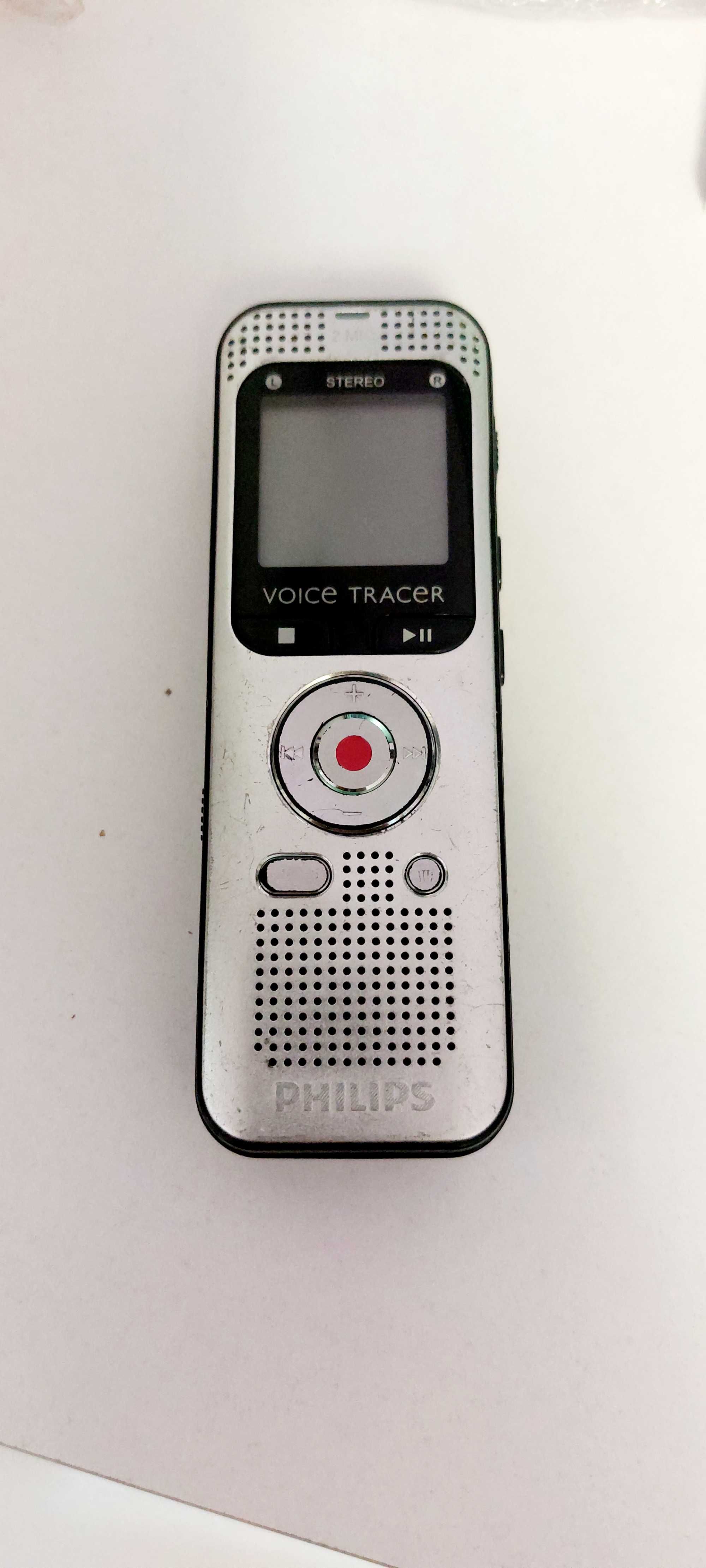 Диктофон Philips DVT2000