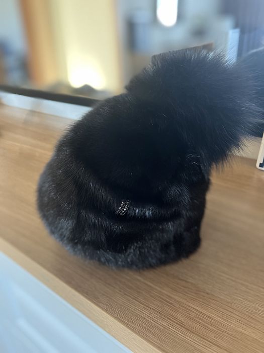 Шапка женская норковая черная