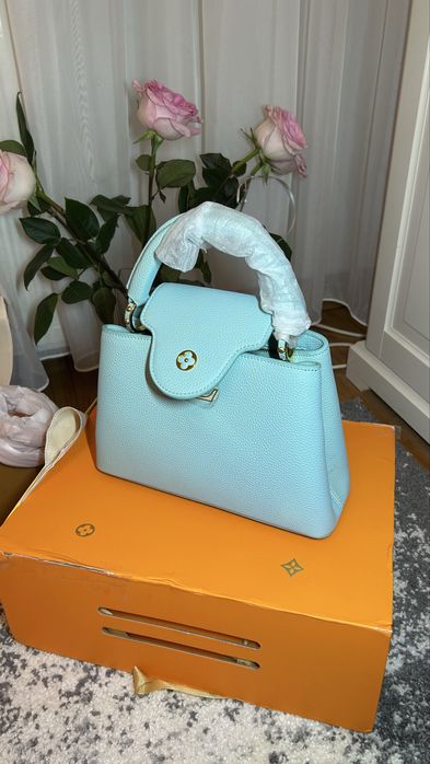 Geanta Louis vuitton piele naturala pe stoc trei bucati