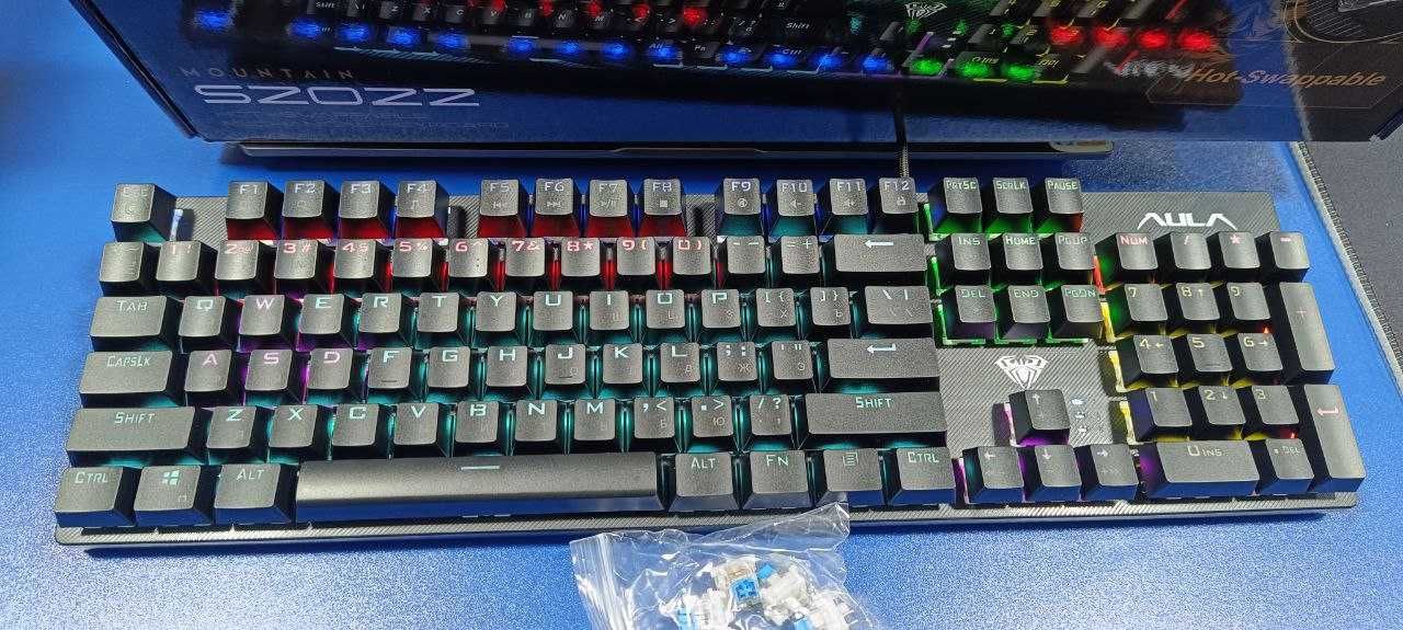 Игровая механическая клавиатура  AULA S2022 (RGB)