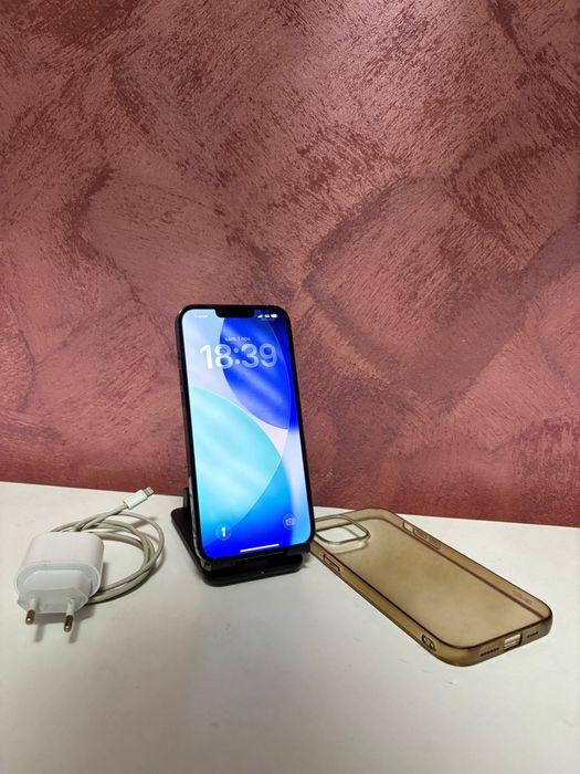 iPhone 13 Pro Max / 128gb / 76% bateria