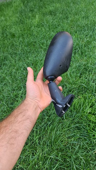 Oglindă stânga Yamaha R6 1999 2002 și R1 1998