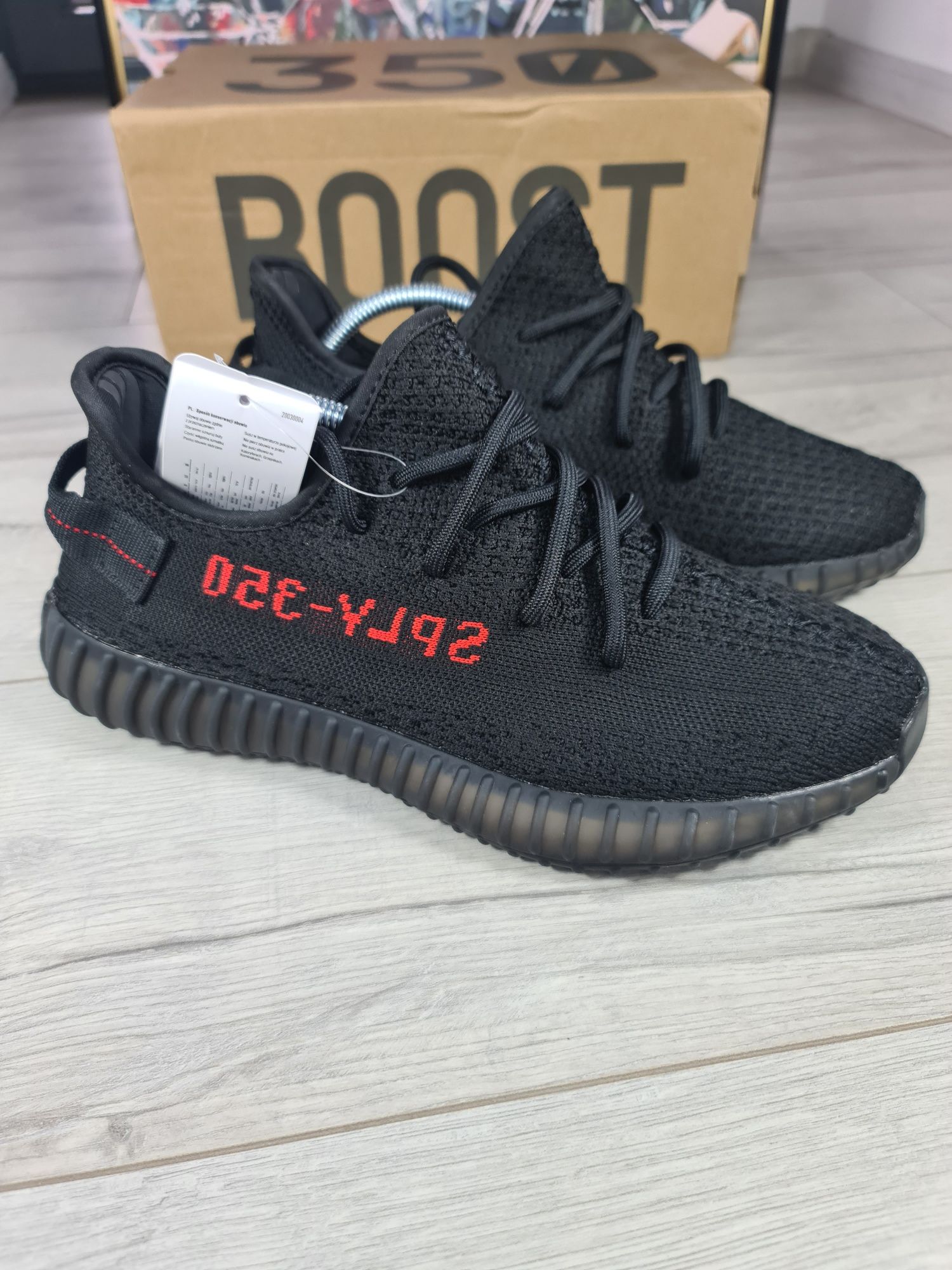 Adidas-Yeezy-Boost-350-Bred-Transport-Gratuit-Breloc-LV+Parfum-Cadou