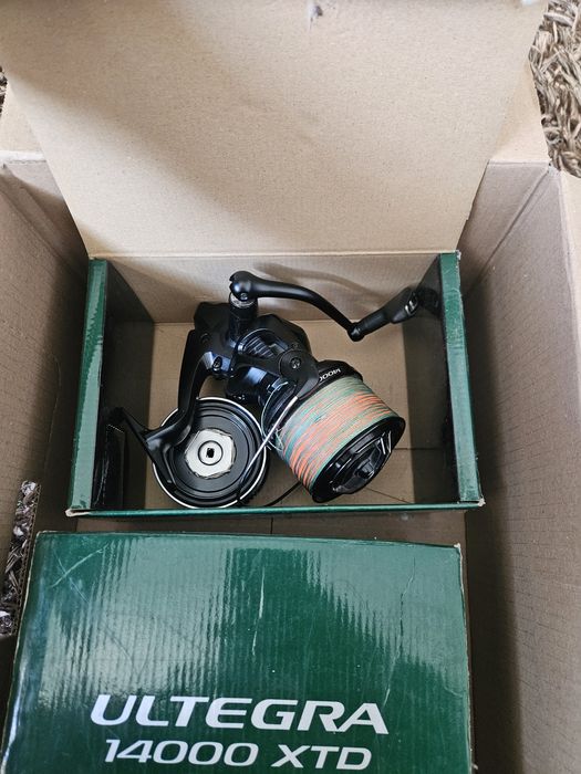 Vand 2 mulinete Shimano ultegra 14000 xtd