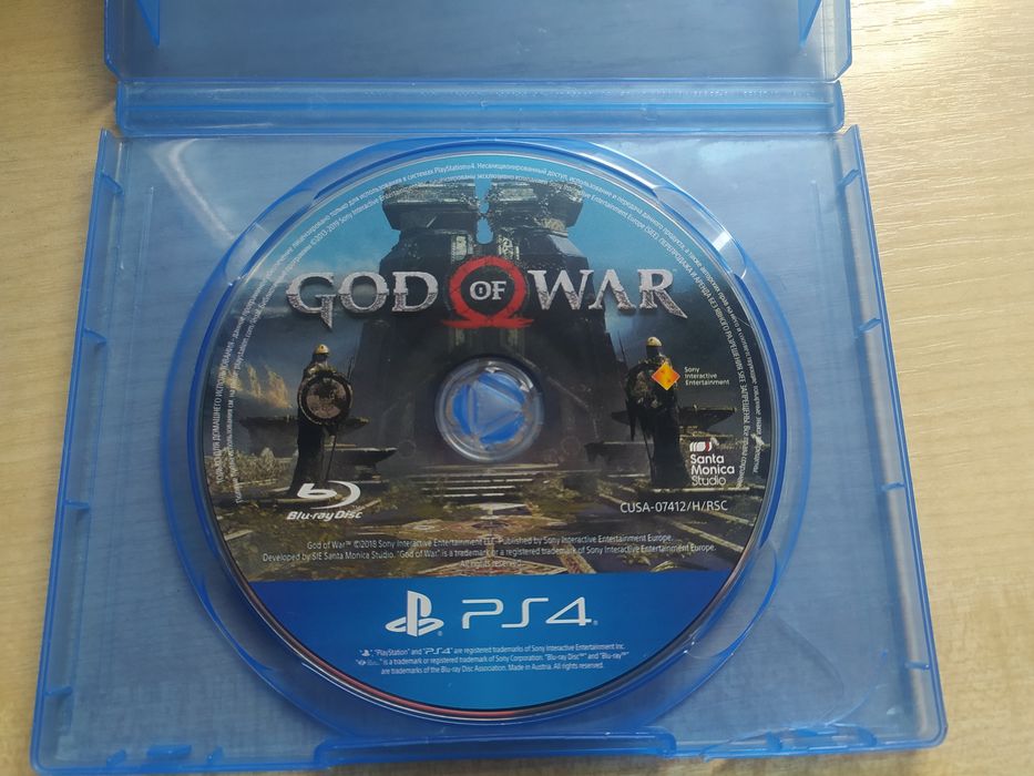 God of War PS4      .