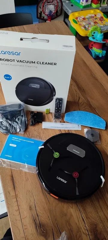 Робот пылесос Laresar evol 3