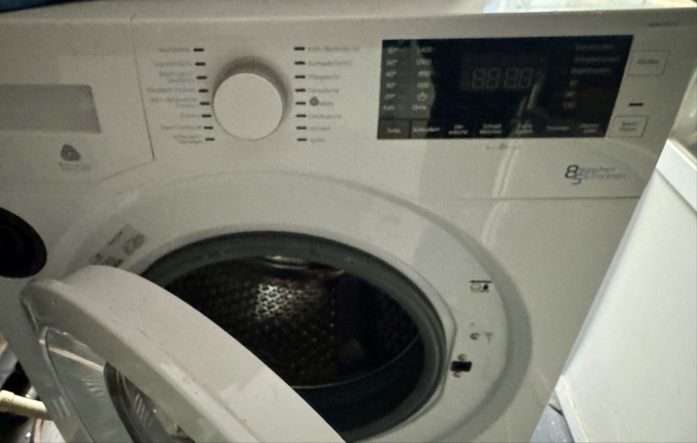 Пералня със сушилня Beko 8 кг