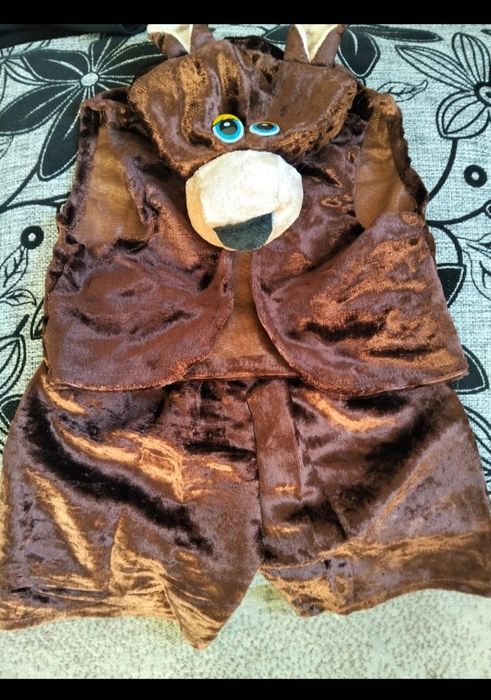 Продам костюм новогодный