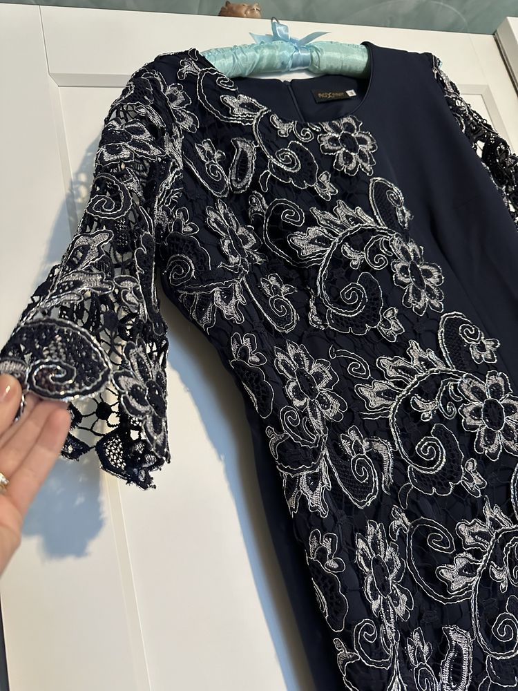 Rochie dantelă albastră