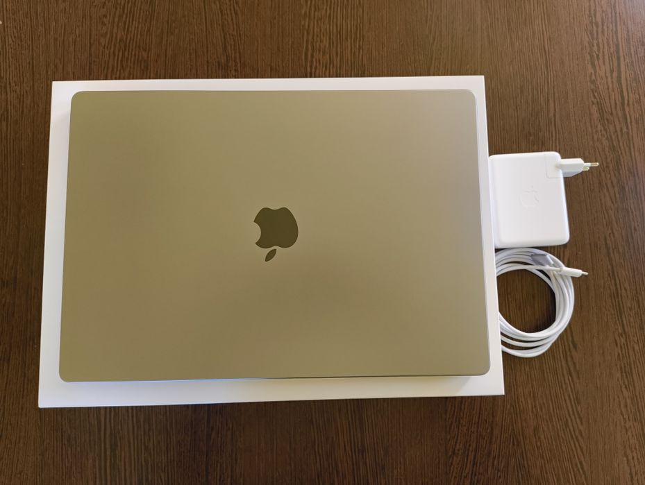 Macbook Pro M1 16"