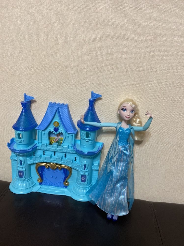 Продам куклу Эльза с замком Оригинал
