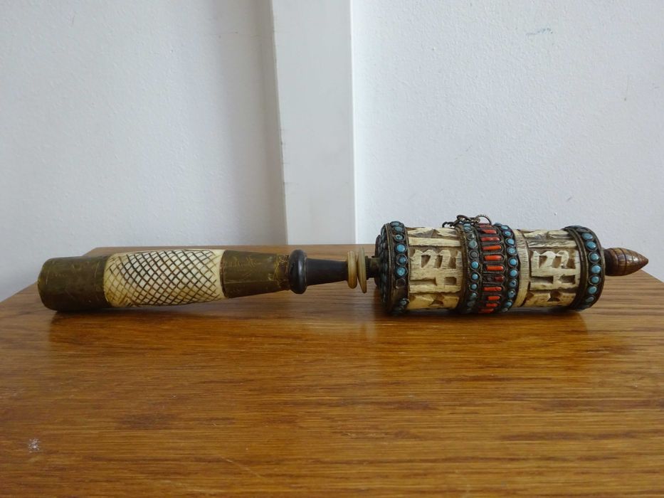 Roata Tibetana cu Mantra, Coral si Turcoaz - Piesa Veche Budista