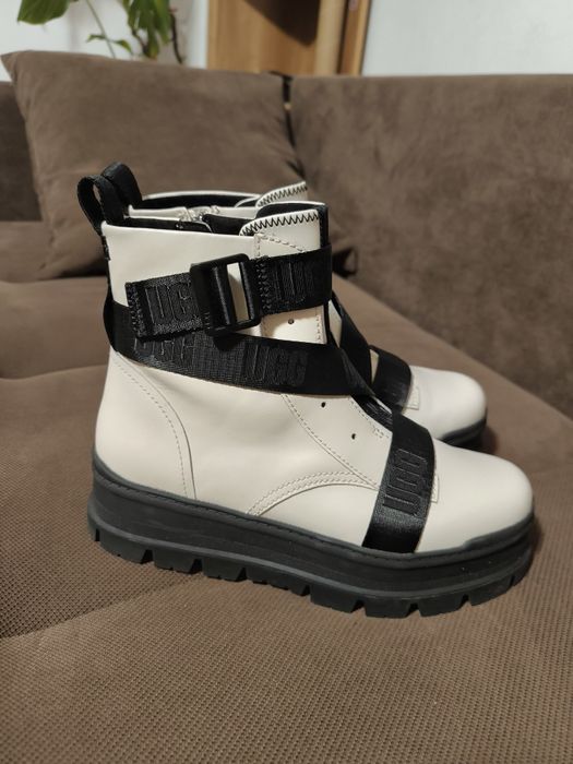 Botine/cizme UGG platform din piele sid, alb fildes -40