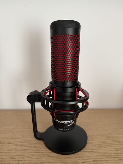 Microfon HyperX Quadcast Streaming