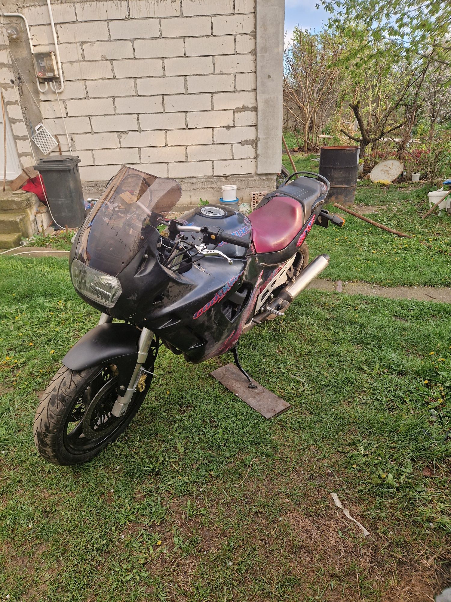 Suzuki gsx600f 95 refacut de la 0