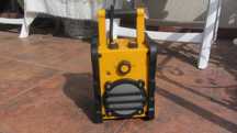 Radio santierSuperior cu acumulator nou alimentator,casa gradina peste