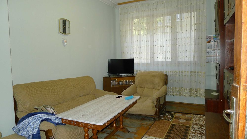 Продава се Четиристаен апартамент в София, Център - 100 кв.м за 2850 €/кв.м - Снимка #2