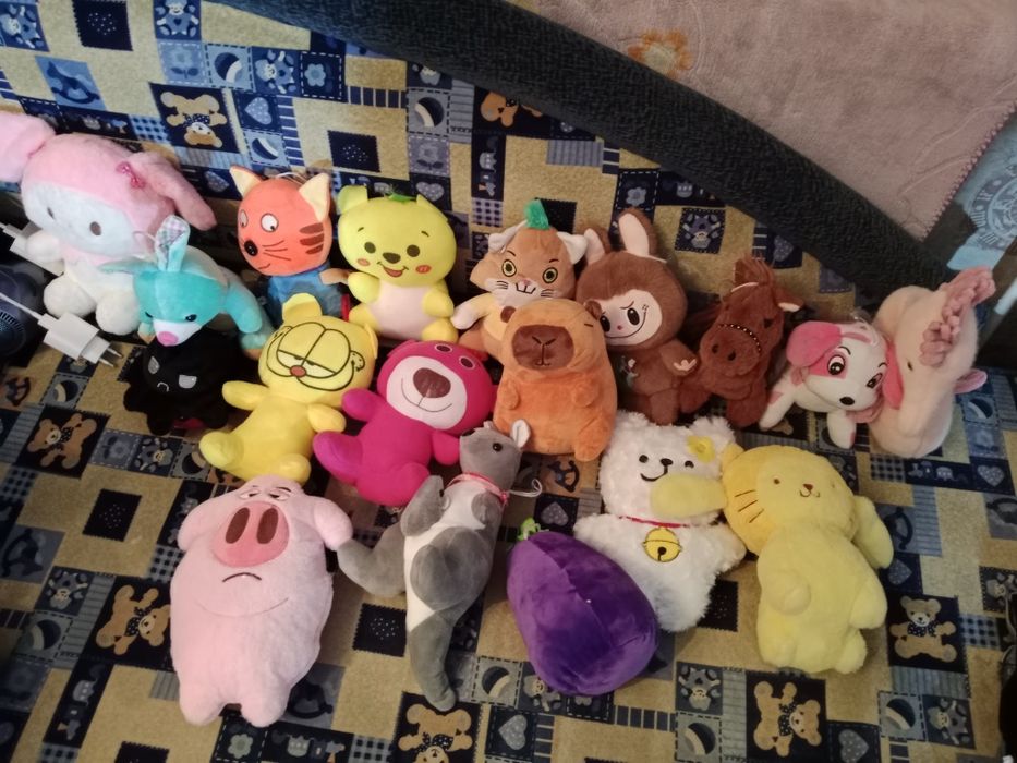 Продам мягкие игрушки